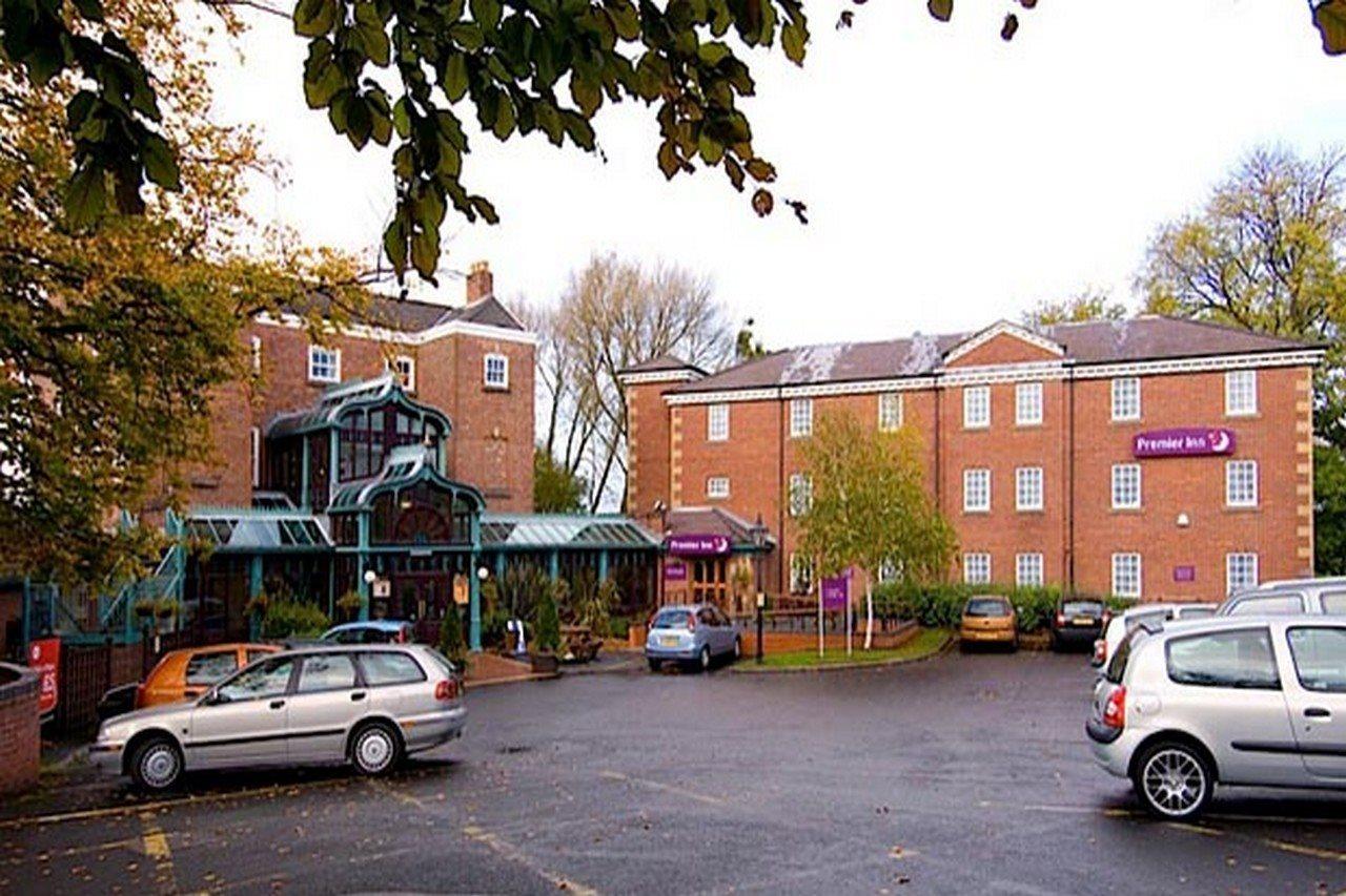 Premier Inn Premier Inn Stockport Central エクステリア 写真