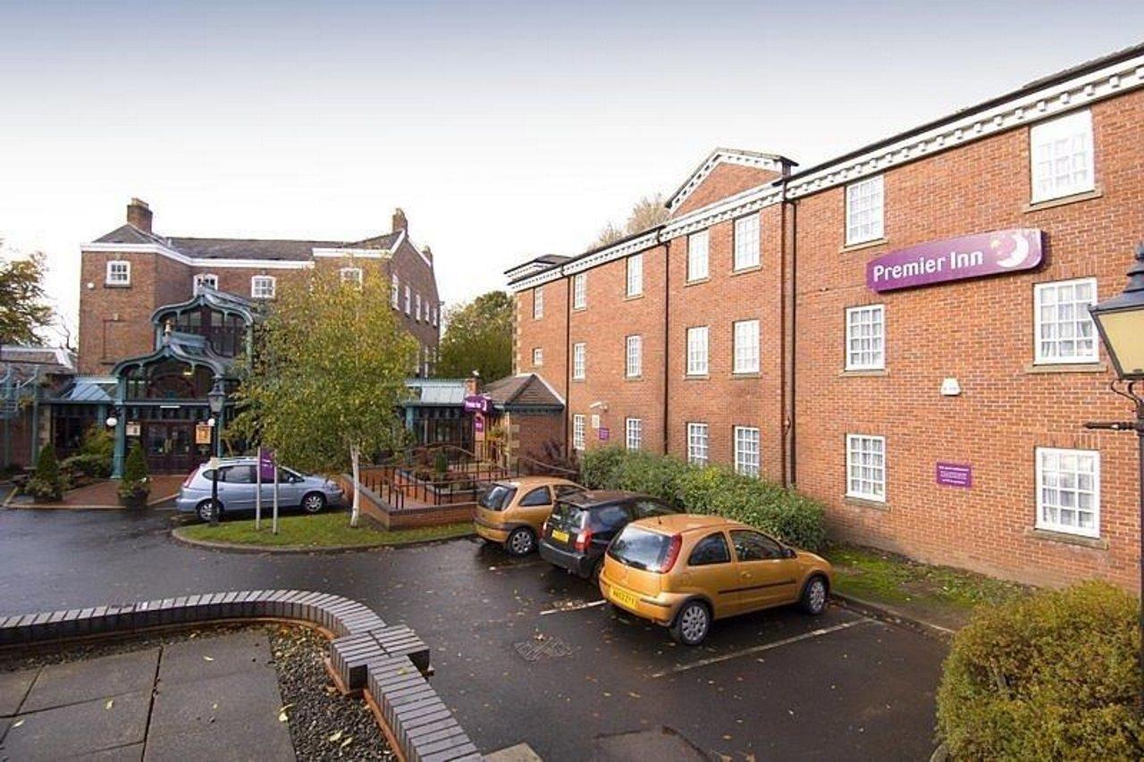 Premier Inn Premier Inn Stockport Central エクステリア 写真