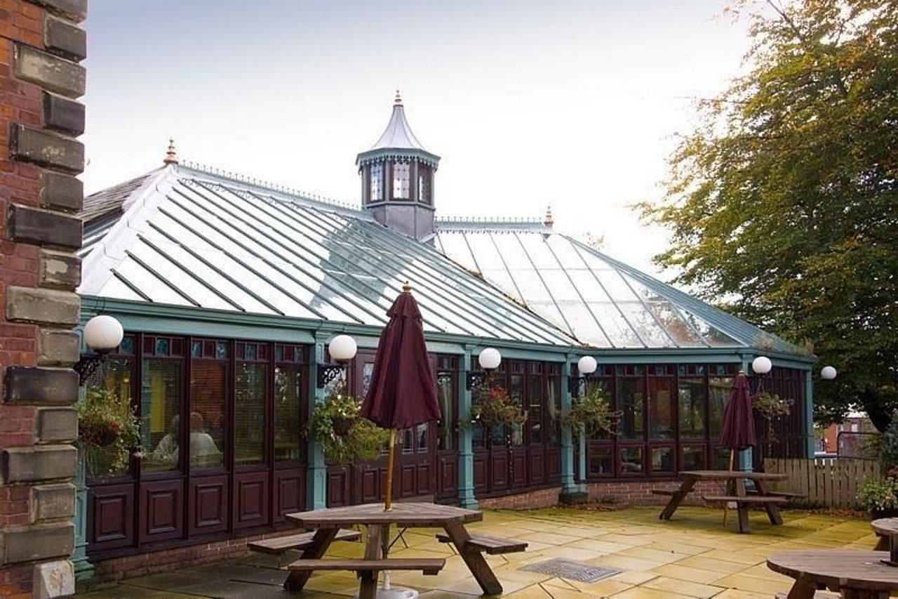Premier Inn Premier Inn Stockport Central エクステリア 写真