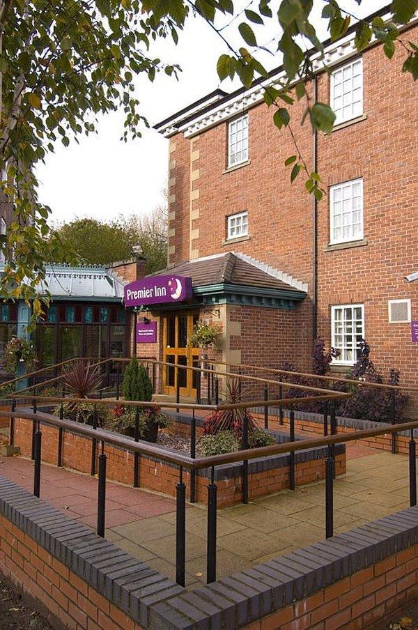 Premier Inn Premier Inn Stockport Central エクステリア 写真